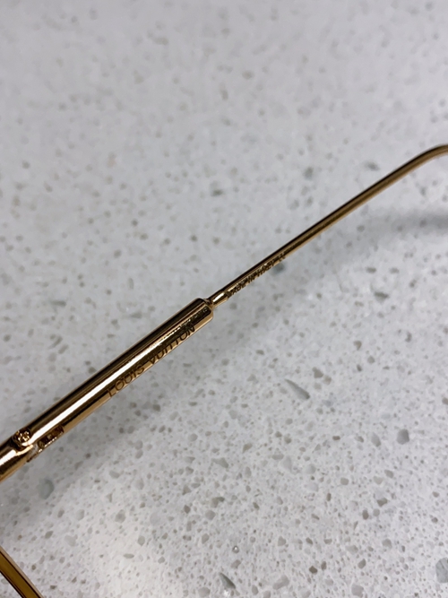 ルイヴィトンサングラス着用イメージ